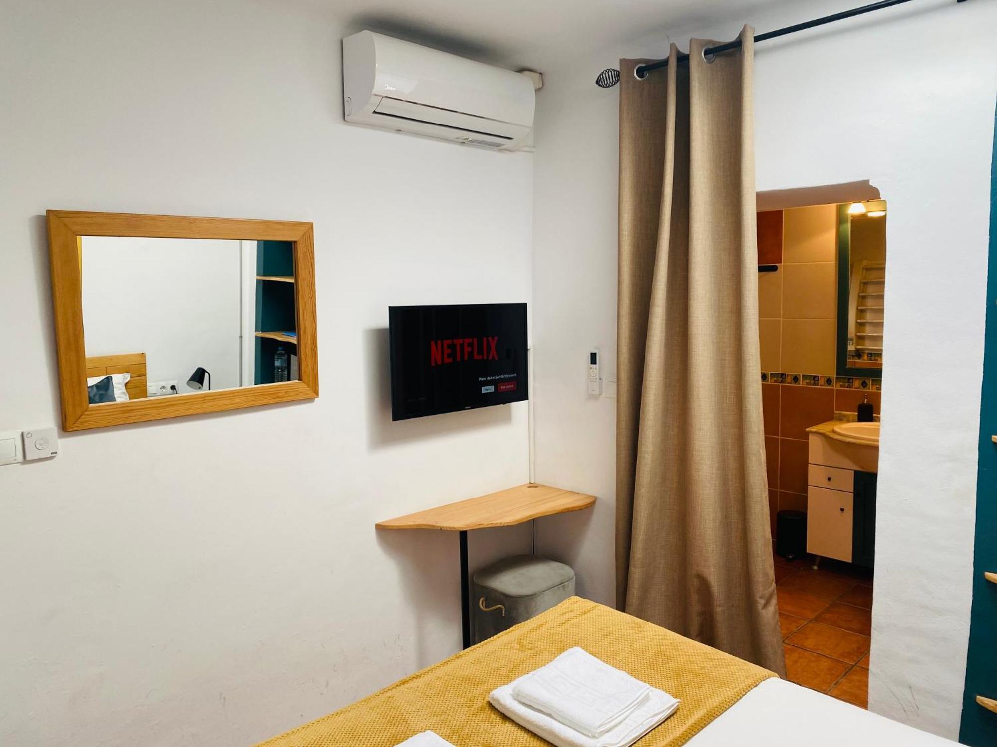 טורוקס Room With Bathroom In Private House Casa Mar מראה חיצוני תמונה