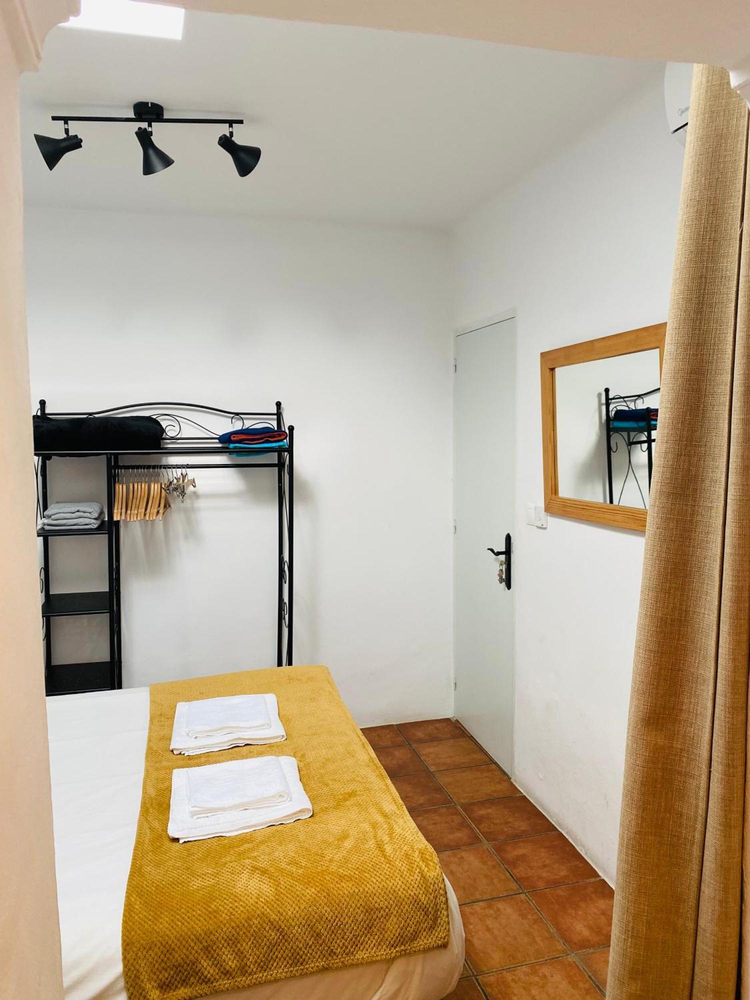 טורוקס Room With Bathroom In Private House Casa Mar מראה חיצוני תמונה